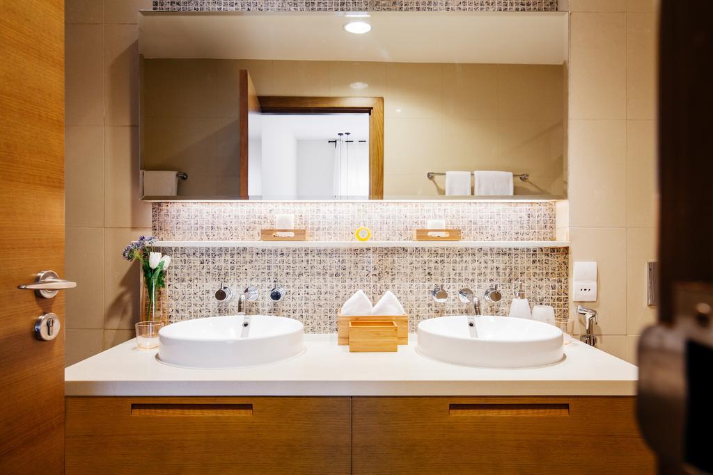 Fantastay - Downtown Dubai Ngoại thất bức ảnh